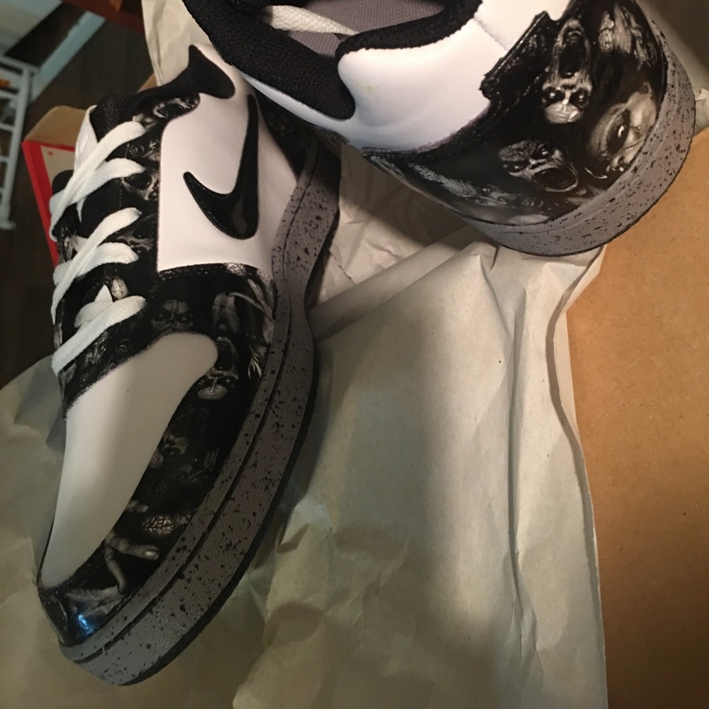 Nike Ebernon Lows